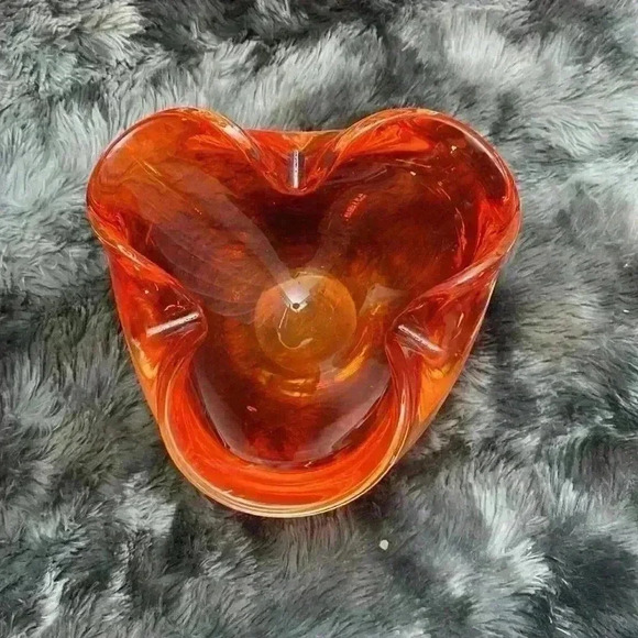 Vintage  Orange Art Glass Bowl - Picture 8 of 16